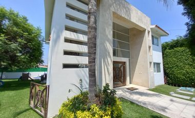 CASA EN VENTA EN LOMAS DE COCOYOC