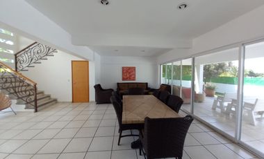 CASA EN VENTA EN LOMAS DE COCOYOC