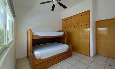 CASA EN VENTA EN LOMAS DE COCOYOC