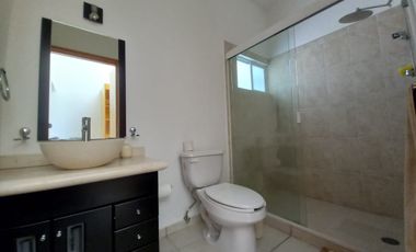 CASA EN VENTA EN LOMAS DE COCOYOC