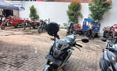 Gedung Ruang Usaha Murah Strategis dekat Veteran  Tangerang Selatan