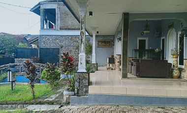 Villa Nyaman 2 Lantai Wilayah Perkebunan Teh Type 245 M2 LT 1100 M2, Cisalak Subang