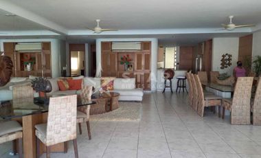 Penthouse en Marina Brisas