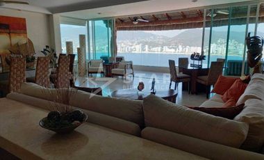 Penthouse en Marina Brisas