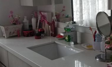 CASA DE VENTA CUMBAYA, JUNTO A USFQ. 4 DORMITORIOS. $885.000