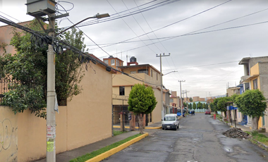 Casa en Venta en San Buenaventura, Ixtapaluca, Estado de México