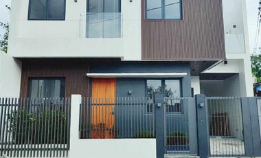 Brand New 3 Bedroom House and lot in The Glens at Parkspring San Pedro, Laguna House for Sale | Fretrato ID: IR210