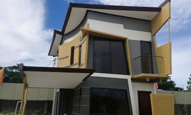 READY FOR OCCUPANCY 3- bedrooms single attached house and lot for sale in Eastland Liloan Cebu