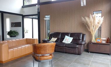 45022 Casa Amoblado en arriendo en el sector Alto de Palmas