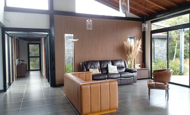 45022 Casa Amoblado en arriendo en el sector Alto de Palmas