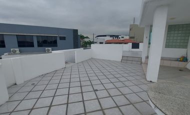 Samborondon, Rento Linda Casa con Terraza Vista al Rio