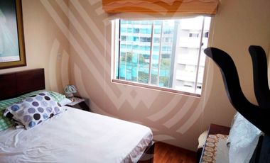 OPORTUNIDAD: SE VENDE FLAT DE 110 M2 EN SAN ISIDRO CON 1 COCHERA