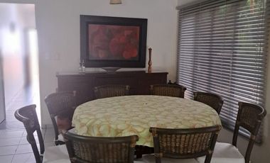 VENTA DE CASA QUINTA EN MELGAR CON PISCINA PRIVADA