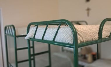 VENTA DE CASA QUINTA EN MELGAR CON PISCINA PRIVADA