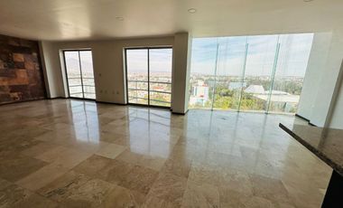 Renta amplio Pent-house hermosa vista panorámica 3 recamaras  C/U con baño y vestidor