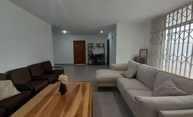 Alquiler de Departamento Amoblado, Cerca de la Universidad la Catolica, Miraflores-Guayaquil