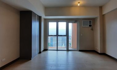 For sale studio condo unit in St. Mark McKinley Hill with rent to own terms