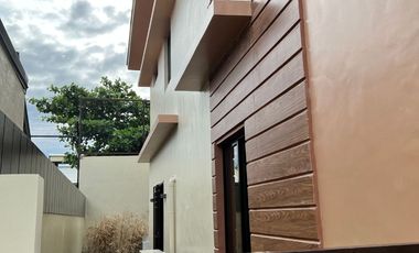 The Brand New 3-Bedroom Townhomes in Victoria Park along Alabang Zapote Road