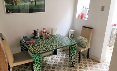 VENDE HERMOSA CASA REMODELADA, ERNESTO PINTO LAGARRIGUE, BARRIO BELLAVISTA, RECOLETA, 3 DORMITORIOS, 2 BAÑOS, PATIO