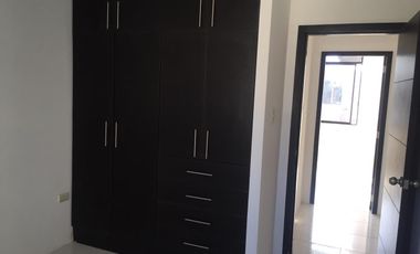 CASAS  EN VENTA  EN URBANIZACIÓN  DE PORTOVIEJO VIA A SANTA ANA