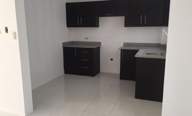 CASAS  EN VENTA  EN URBANIZACIÓN  DE PORTOVIEJO VIA A SANTA ANA