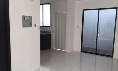 CASAS  EN VENTA  EN URBANIZACIÓN  DE PORTOVIEJO VIA A SANTA ANA