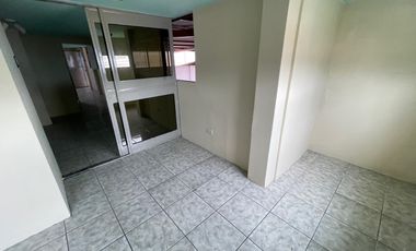 Se alquila galpón con área de oficinas en Duran