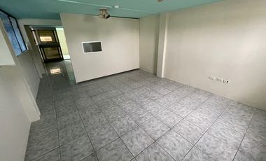 Se alquila galpón con área de oficinas en Duran