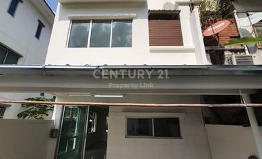 Townhome for sale, Town Plus Village, Huamark, Krungthep Kreetha 7, fully furnished. Ready to move in/52-TH-65109