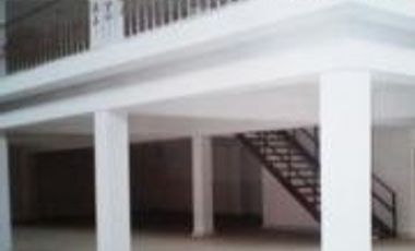 CUAUTITLAN, COL. ELHUERTO, BELO LOCAL COMERCIAL