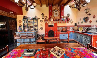 CASA NUEVA Y AMUEBLADA DE 3 RECAMARAS ESTILO COLONIAL EN PATZCUARO MICHOACAN
