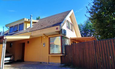 Se vende hermosa casa ubicada en Parque Residencial Barcelona Chillán