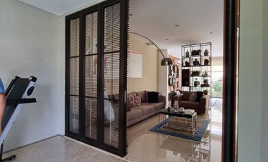 RUMAH at Jl ABDUL MAJID DALAM, JAKSEL