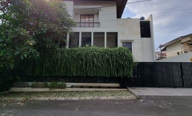 RUMAH at Jl ABDUL MAJID DALAM, JAKSEL