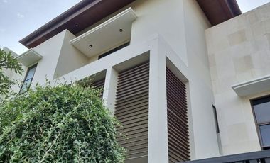 RUMAH at Jl ABDUL MAJID DALAM, JAKSEL