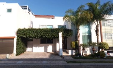 Casa residencial en venta Cluster La isla 1, Lomas de Angelópolis I, San Andrés Cholula, Puebla.