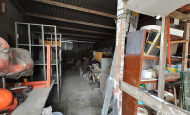 BODEGA EN RENTA EN PLAZA SOBRE AVENIDA PRINCIPAL EN CUERNAVACA