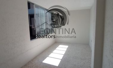 Renta Oficina Centrica en Toluca Centro primer piso..
