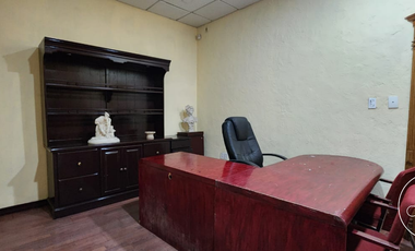 En RENTA Oficinas en Avenida Tecnológico y Rivera Lara