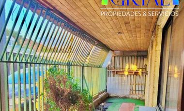 Amplia casa en primer piso en Melipilla