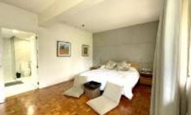 Luxurious 2 bedroom unit for sale in Legazpi Village, Makati