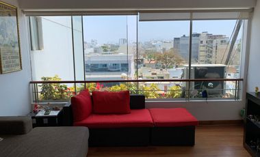 Vendo Esplendido Departamento en San Isidro con Vista Panorámica