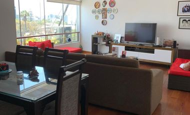 Vendo Esplendido Departamento en San Isidro con Vista Panorámica