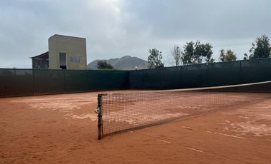 Venta Lote en Sur de Lima, zona Mala en Condominio Praderas del Sur. Ideal para familia y construir una casa de campo.