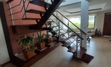 Casa de venta en Chaullabamba sector Colegio Alemán
