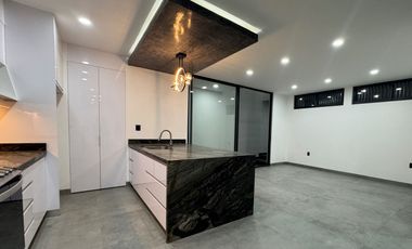 CASA EN VENTA LOMAS III EL MOLINO