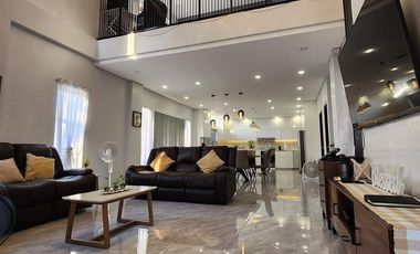 Beautiful 2 Storey Open Canept House For Sale In A Private Subdivision