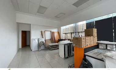 Komplex - Locales en Renta