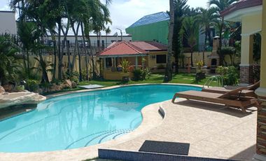 House and Lot with Swimming Pool in Lapulapu City (1000sqm lot area)