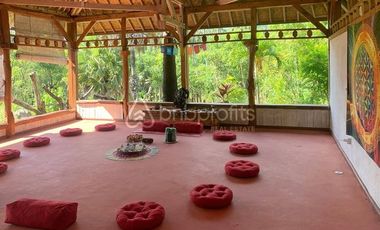 Idyllic 4 Villas & 4 Bungalows for Nature Isolation: A Retreat Center Freehold Property Close to Beach in Karangasem, Bali